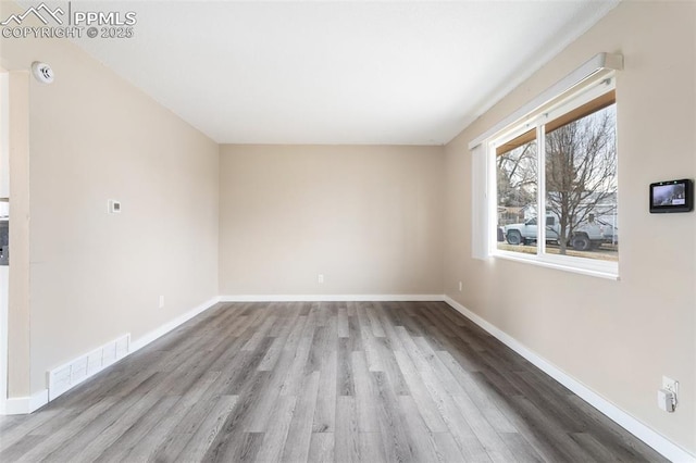 empty room featuring light hardwood / wood-style flooring