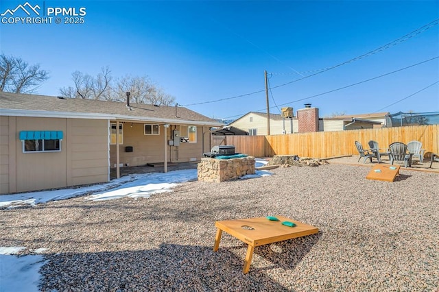 view of yard featuring a patio area