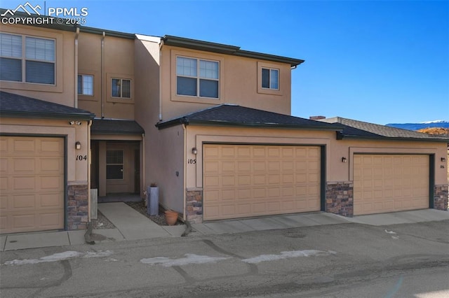 view of front of home with a garage