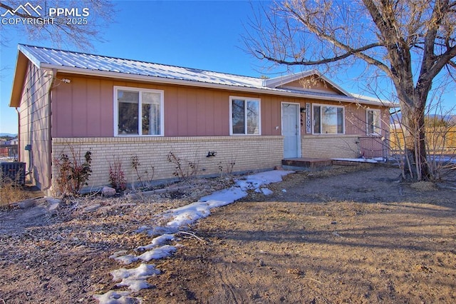 369 G St, Penrose, CO 81240 - single story home with central AC