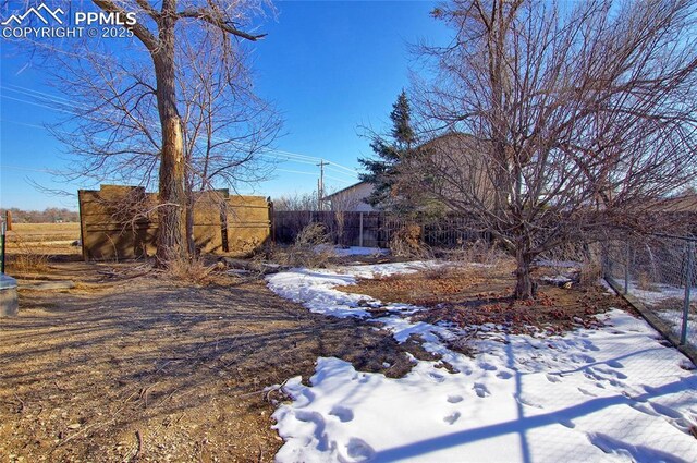 369 G St, Penrose, CO 81240 - view of snowy yard