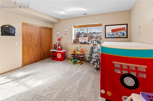 game room featuring carpet flooring