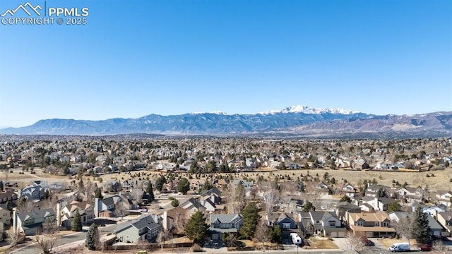 view of mountain feature with a residential view