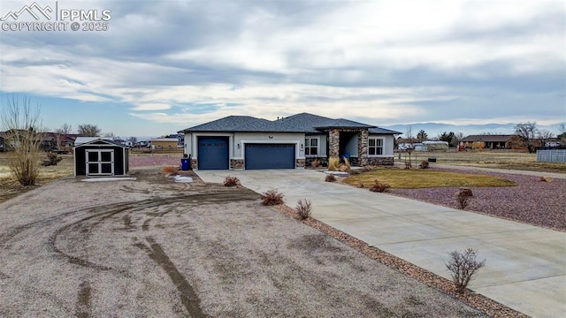 view of front facade with a garage