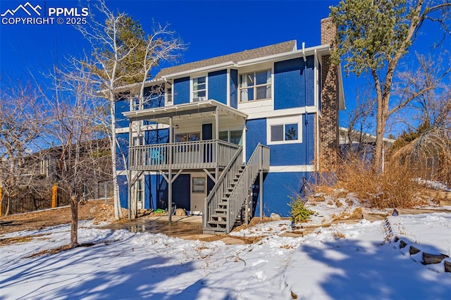 view of front of property with covered porch