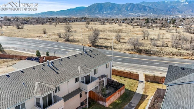 bird's eye view with a mountain view