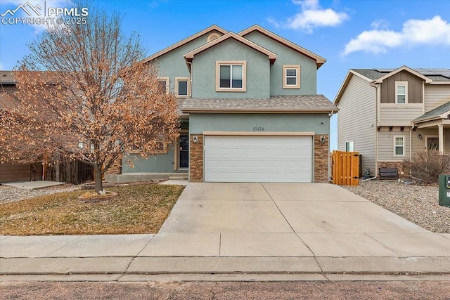 view of front of house featuring a garage