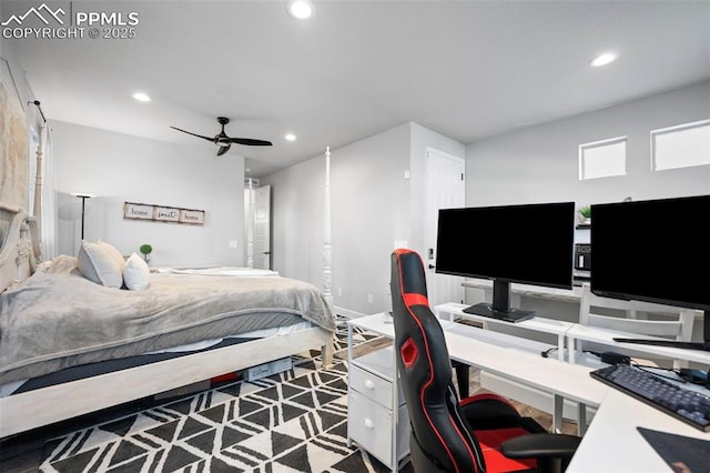 bedroom featuring ceiling fan