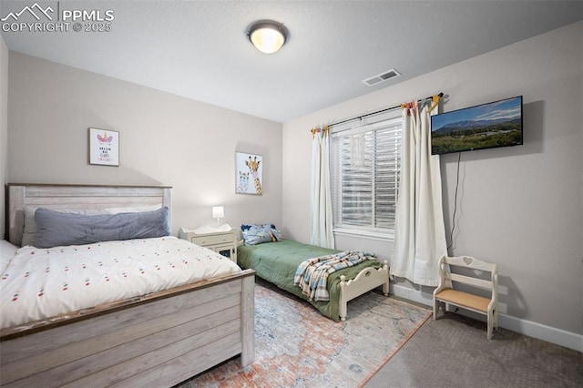 bedroom featuring carpet floors