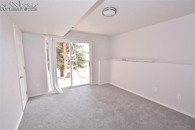 view of carpeted spare room