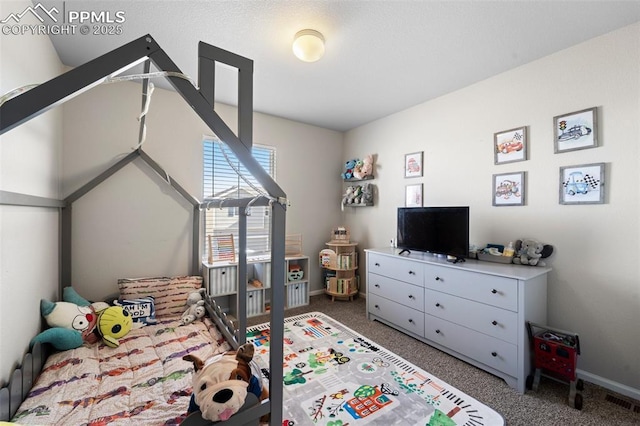 view of carpeted bedroom