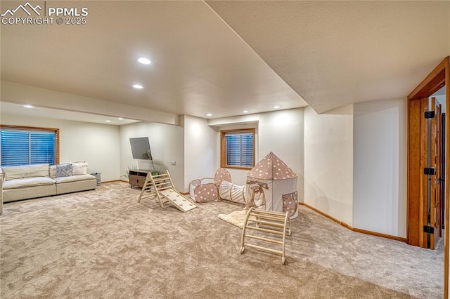 living room with carpet flooring