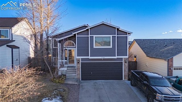 view of front of house featuring a garage