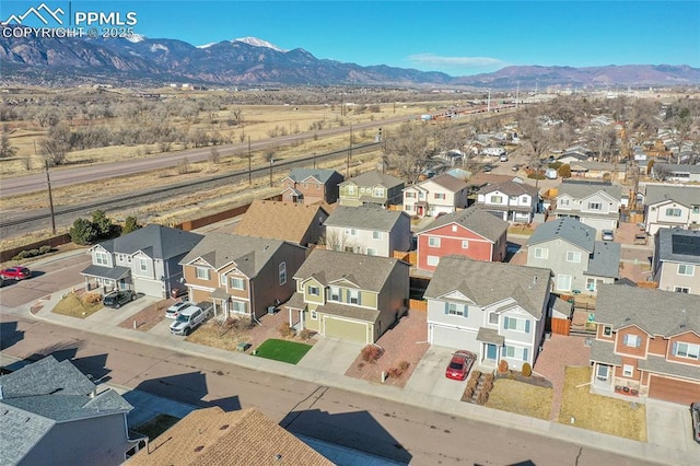 bird's eye view featuring a mountain view