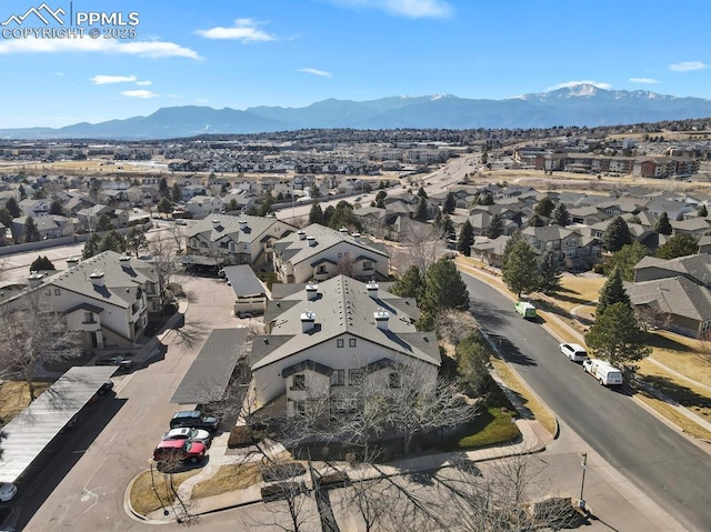 bird's eye view featuring a mountain view