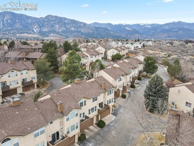 drone / aerial view featuring a mountain view