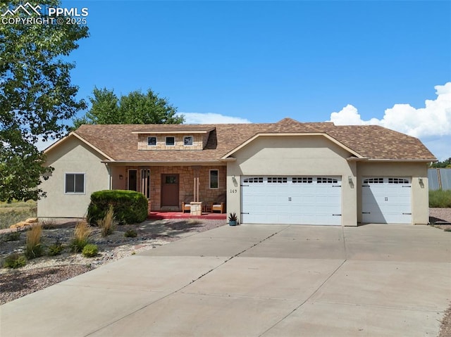 view of front of house featuring a garage