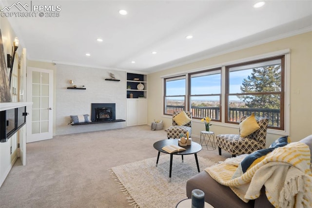 living room with light carpet and crown molding