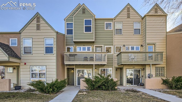 view of townhome / multi-family property