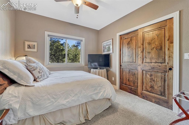 bedroom featuring carpet floors, ceiling fan, and baseboards