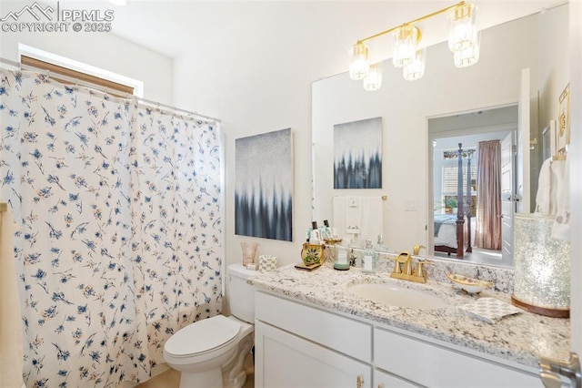 ensuite bathroom with toilet, a shower with curtain, ensuite bath, vanity, and a notable chandelier