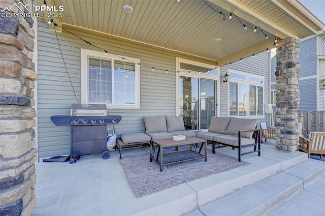 view of patio with outdoor lounge area