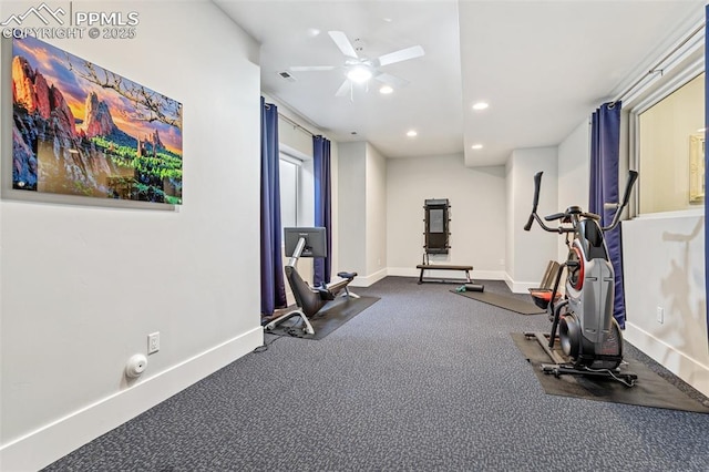 exercise room with a ceiling fan, recessed lighting, visible vents, and baseboards