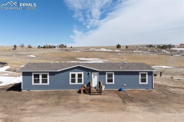 view of front of property with crawl space