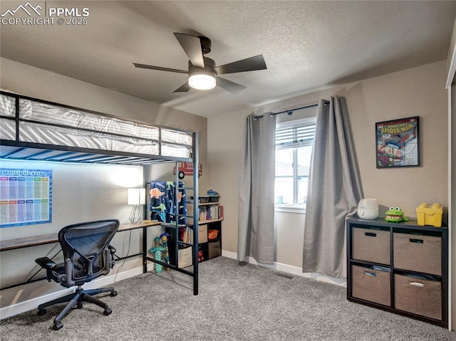 bedroom featuring baseboards, visible vents, ceiling fan, a textured ceiling, and carpet flooring