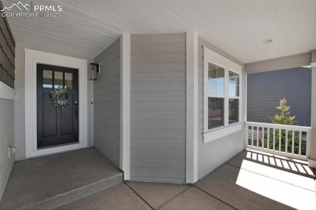 property entrance with a porch