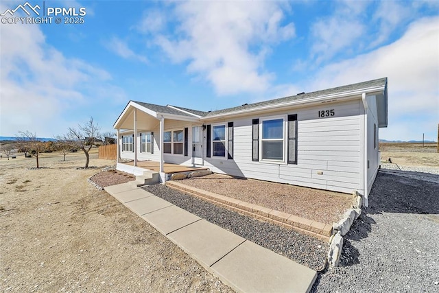 view of front of property with covered porch