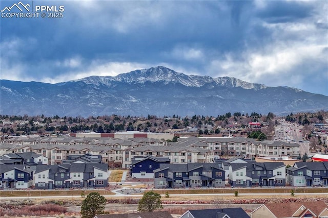 mountain view featuring a residential view