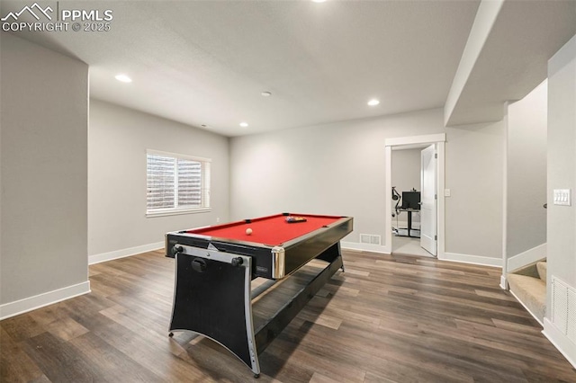 playroom with recessed lighting, wood finished floors, visible vents, and baseboards