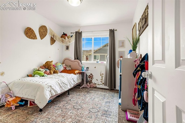 bedroom featuring carpet floors