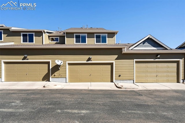 view of townhome / multi-family property