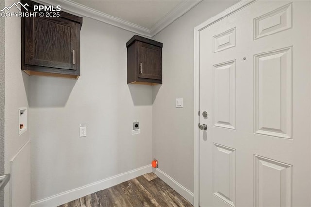 laundry area with cabinet space, baseboards, dark wood-style floors, crown molding, and hookup for an electric dryer