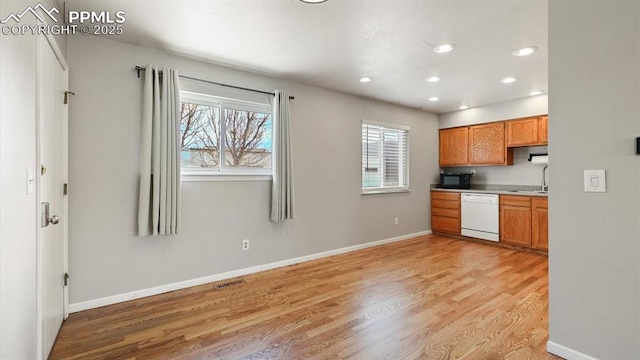 kitchen featuring light wood-type flooring, visible vents, recessed lighting, baseboards, and dishwasher