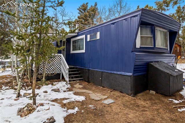 Listing photo 2 for 375 Fern Rd, Woodland Park CO 80863