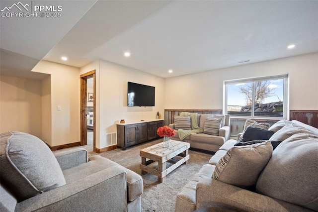 14650 Eastonville Rd, Elbert, CO 80106 - living room with recessed lighting, baseboards, visible vents, and light carpet