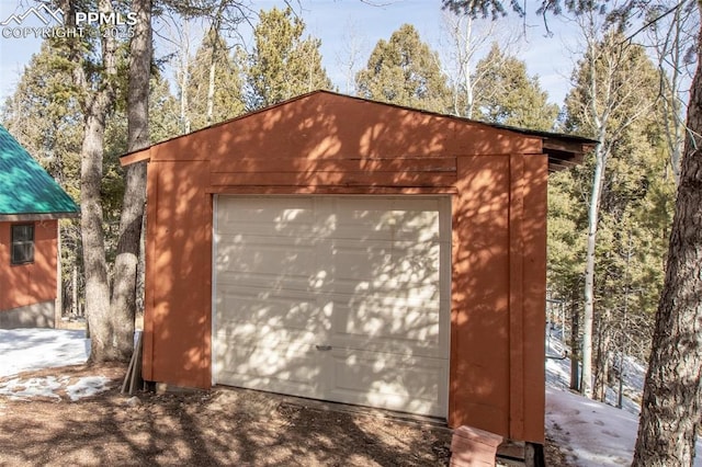 view of detached garage