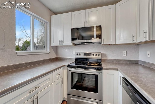 2523 Ember Dr, Colorado Springs, CO 80910