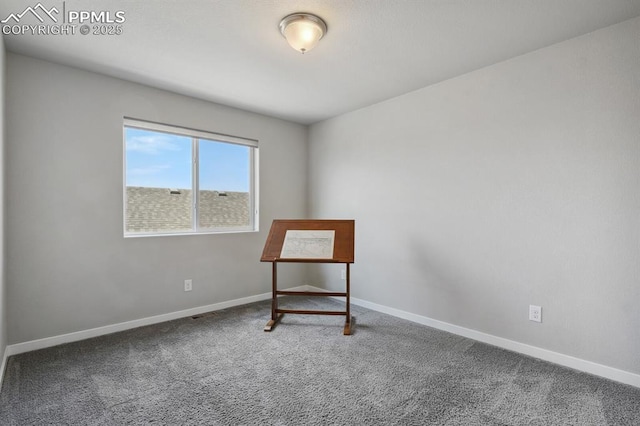 1632 Derbyshire St, Colorado Springs, CO 80910 - carpeted spare room featuring baseboards