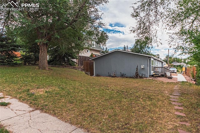 735 E Vermijo Ave, Colorado Springs, CO 80903 - view of yard with fence