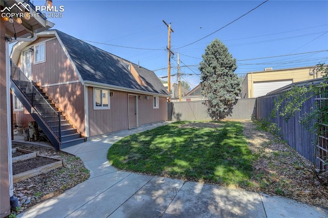 1866 S Pennsylvania St, Denver, CO 80210 - fenced backyard with stairs