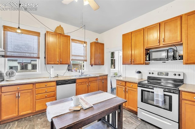 kitchen with a sink, stainless steel electric range, a ceiling fan, black microwave, and dishwasher