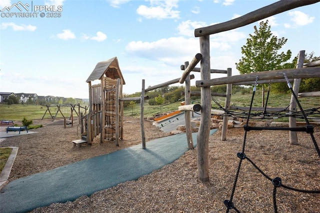 4225 New Santa Fe Trl, Colorado Springs, CO 80924 - view of jungle gym