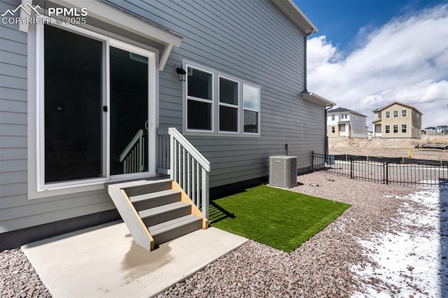 6375 Laud Pt, Colorado Springs, CO 80924 - view of yard featuring central AC and fence