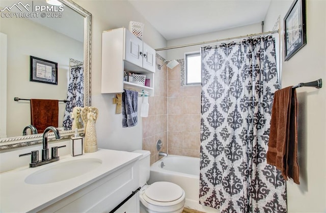 full bath featuring toilet, vanity, and shower / bath combination with curtain