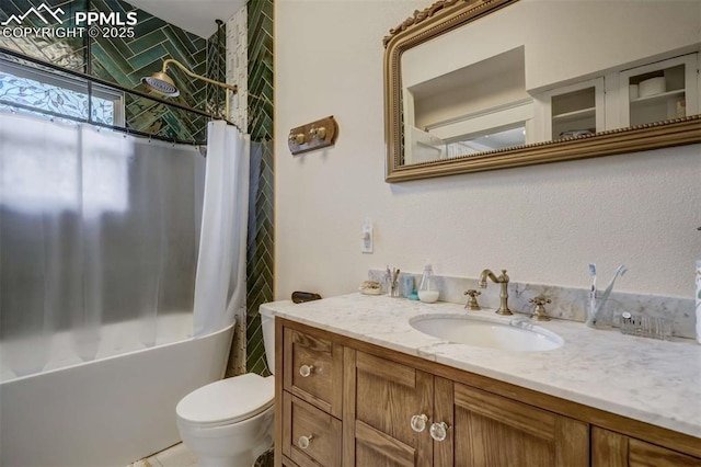 519 W Bijou St, Colorado Springs, CO 80905 - full bath featuring toilet and vanity