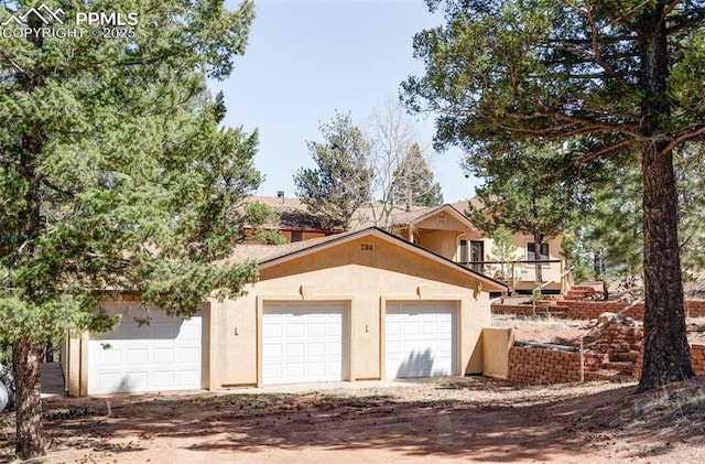 280 Highland Meadows Dr, Florissant, CO 80816 - view of garage